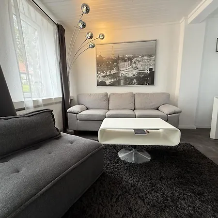 Ferienhaus Fachwerkhaus Mit 2 Getrennten Schlafzimmern, Wohnzimmer Und Küche