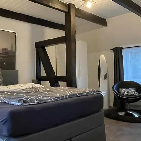 Holiday home Fachwerkhaus Mit 2 Getrennten Schlafzimmern, Wohnzimmer Und Kueche Bueckeburg